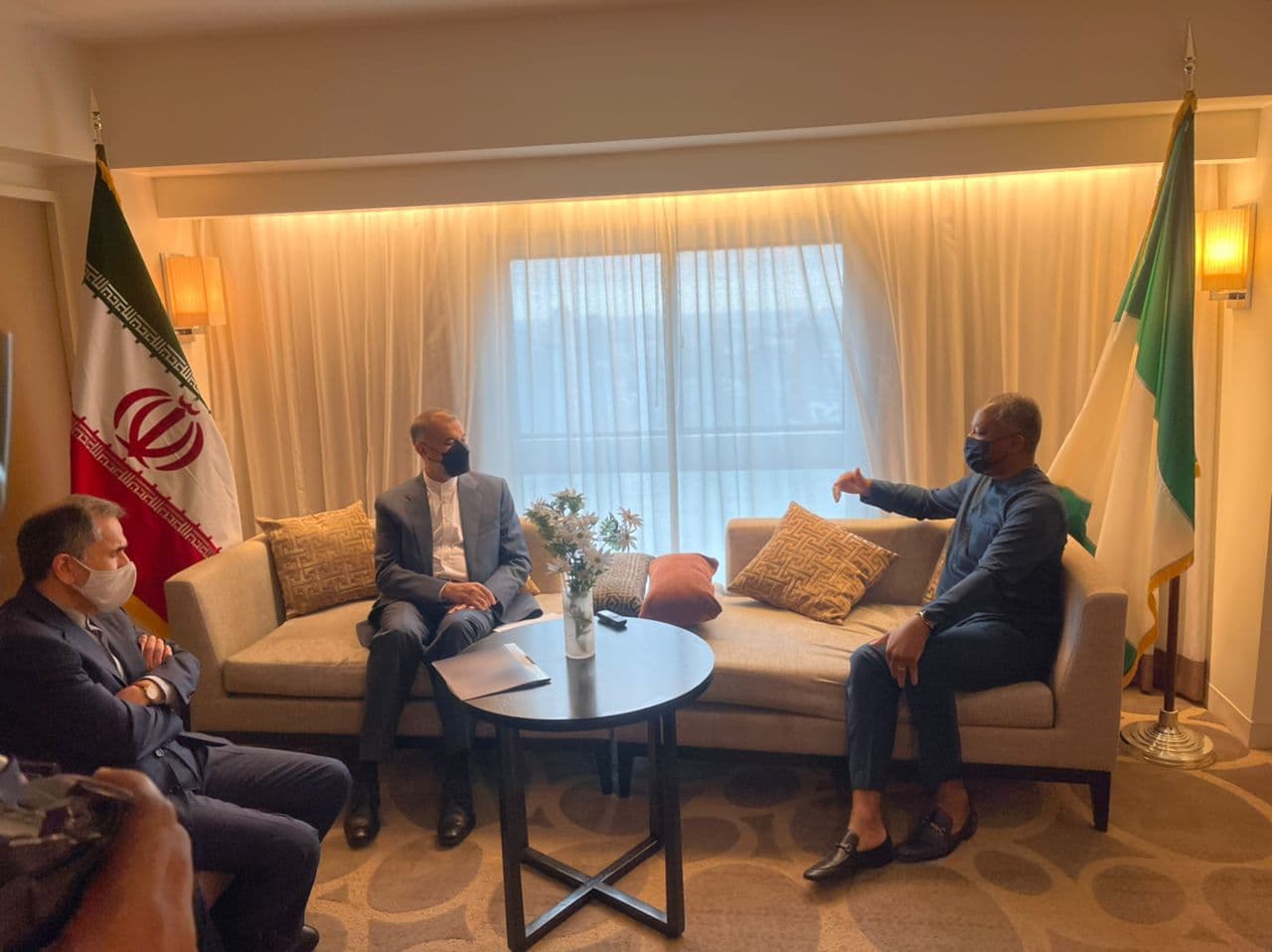 Iranian, Nigerian FMs meet in New York